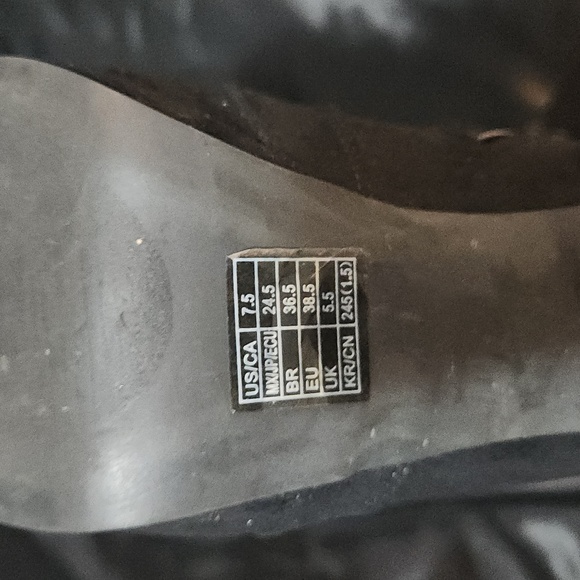 Booties - Picture 16 of 16